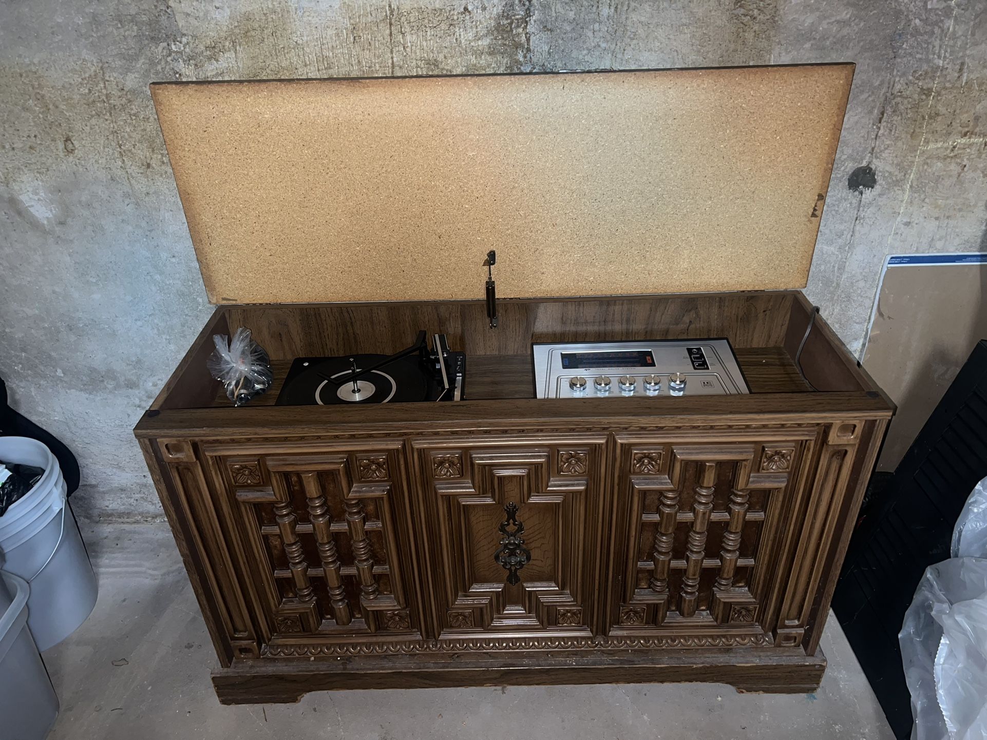 Record Player And 8 Tracker