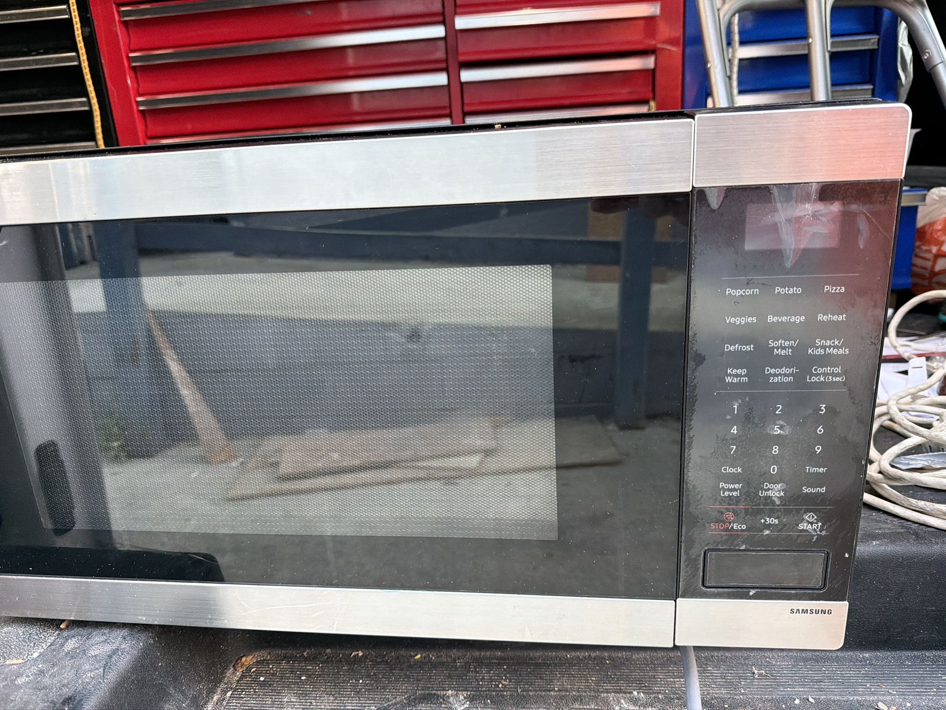 Large Capacity Samsung Microwave