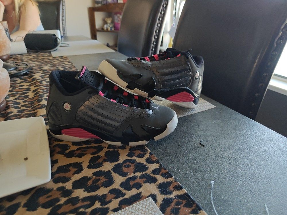 Jordan 14 GS "Hyper Pink"