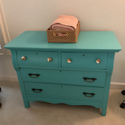 Green Chest Of Drawers