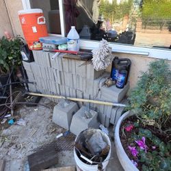 Concrete Wall Cap Tapadera De Cemento Para Pared 8x12 124 Pieces