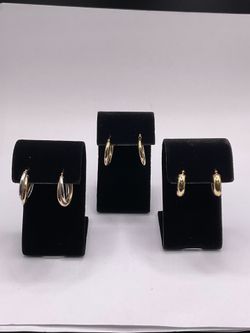 Gold earrings