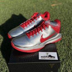 Nike Kobe 5 Caitlin Clark ROTY Size 9.5 & 11.5