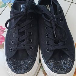 Low Top Converse 