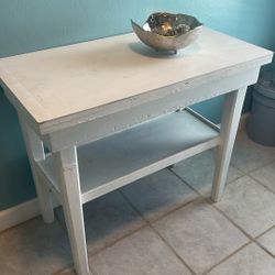 Table 2 Tier White 31” Tall 