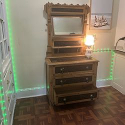 Very Cool Mirror And A Dresser