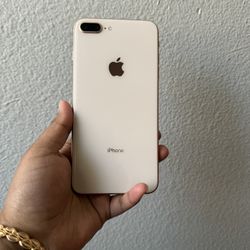 iPhone 8 Plus 64GB unlocked With Charger 
