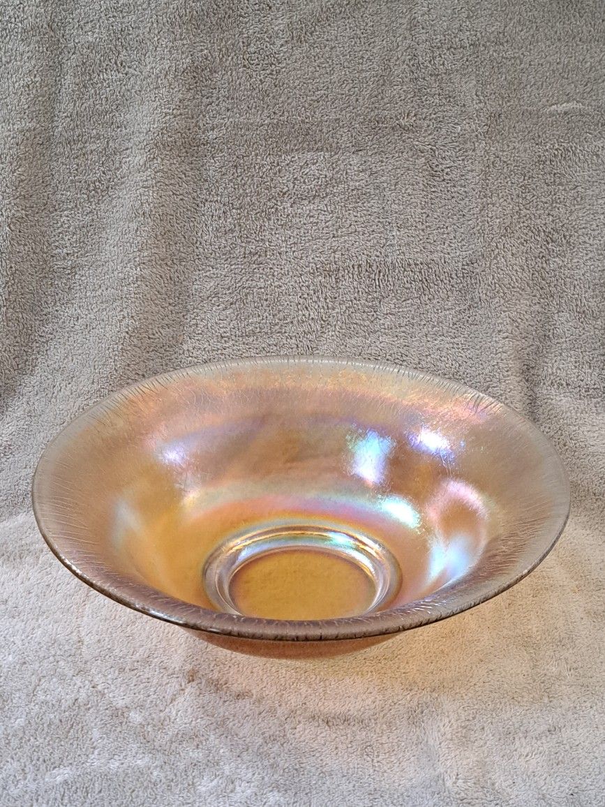 Vintage Iridescent Large Stretch Glass Centerpiece Bowl Carder Period Sculpture