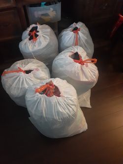 5 Big Bags Of Woman Clothes 