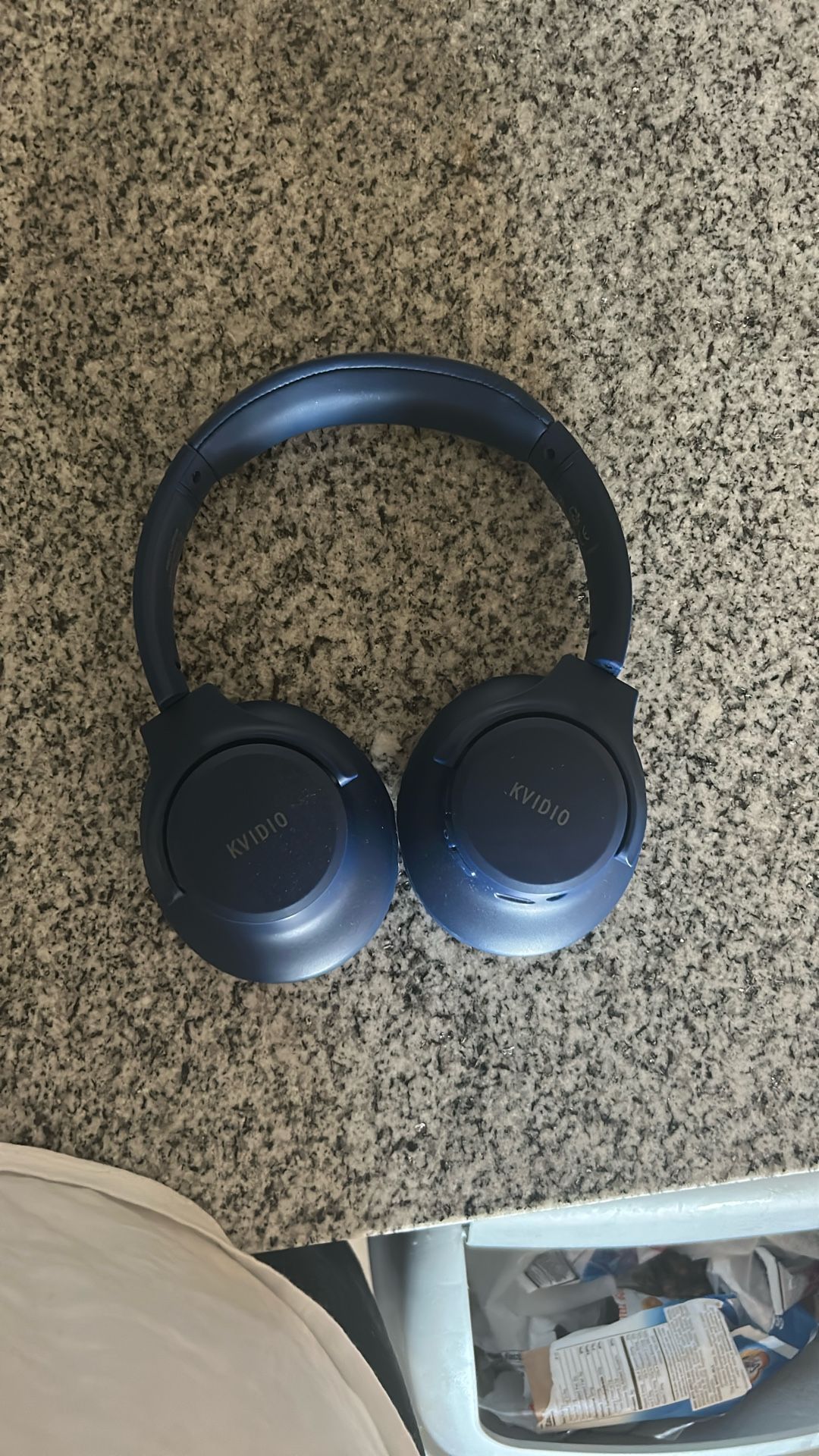 Kvideo WH201A (Headphones)