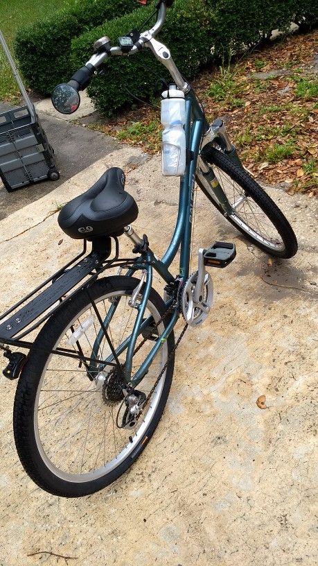 Bicycle..Raleigh Atomic 13 Aluminum..24 Speed