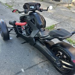 Rally 900