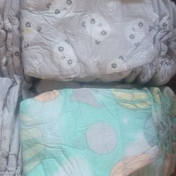 Honest Co. Newborn Diapers