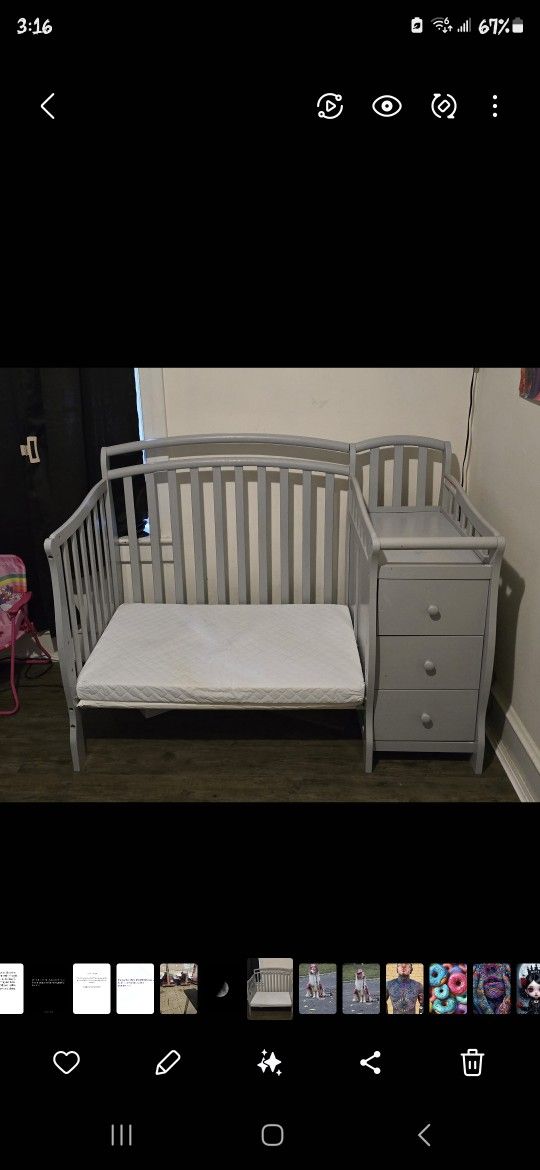 Mini Crib