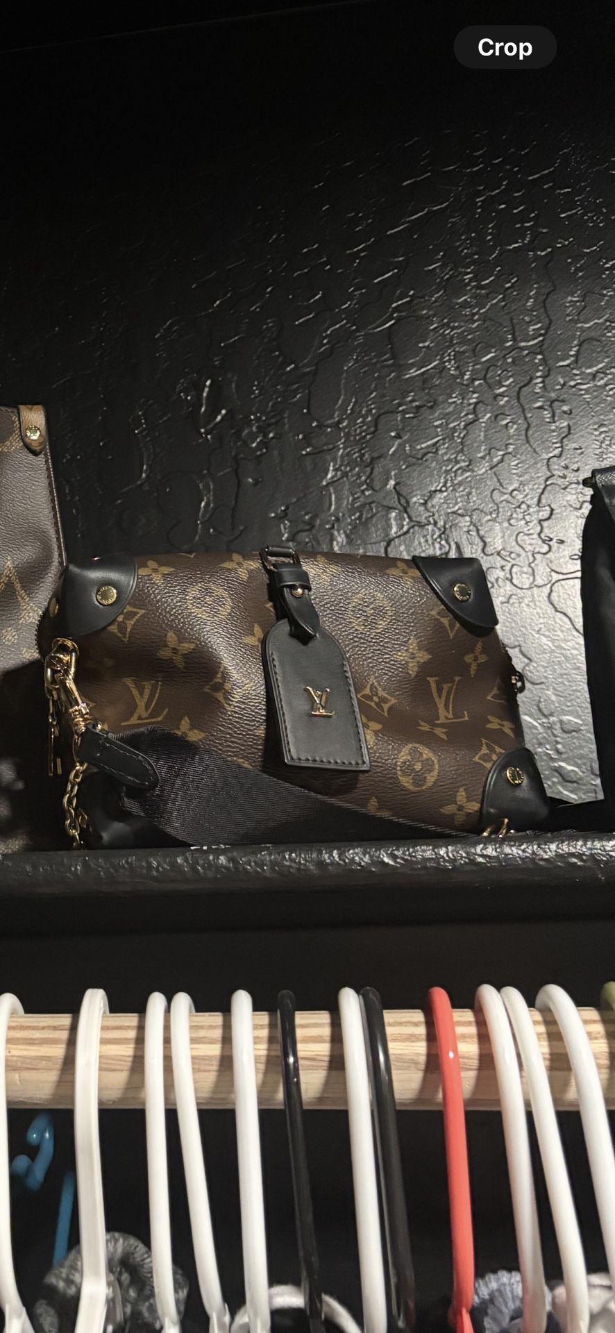 AUTHENTIC LOUIS VUITTON