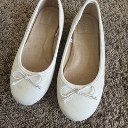Size 12 Girl Flats