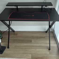 Gaming Desk Emerge Vizon 47"W 