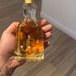 Jimmy Choo Gold Perfume