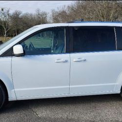 2020 DODGE GRAND CARAVAN