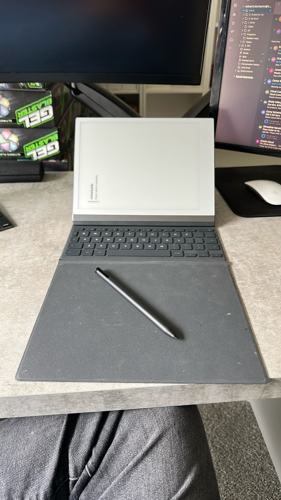 Remarkable 2 With Pen, Cade And Keyboard