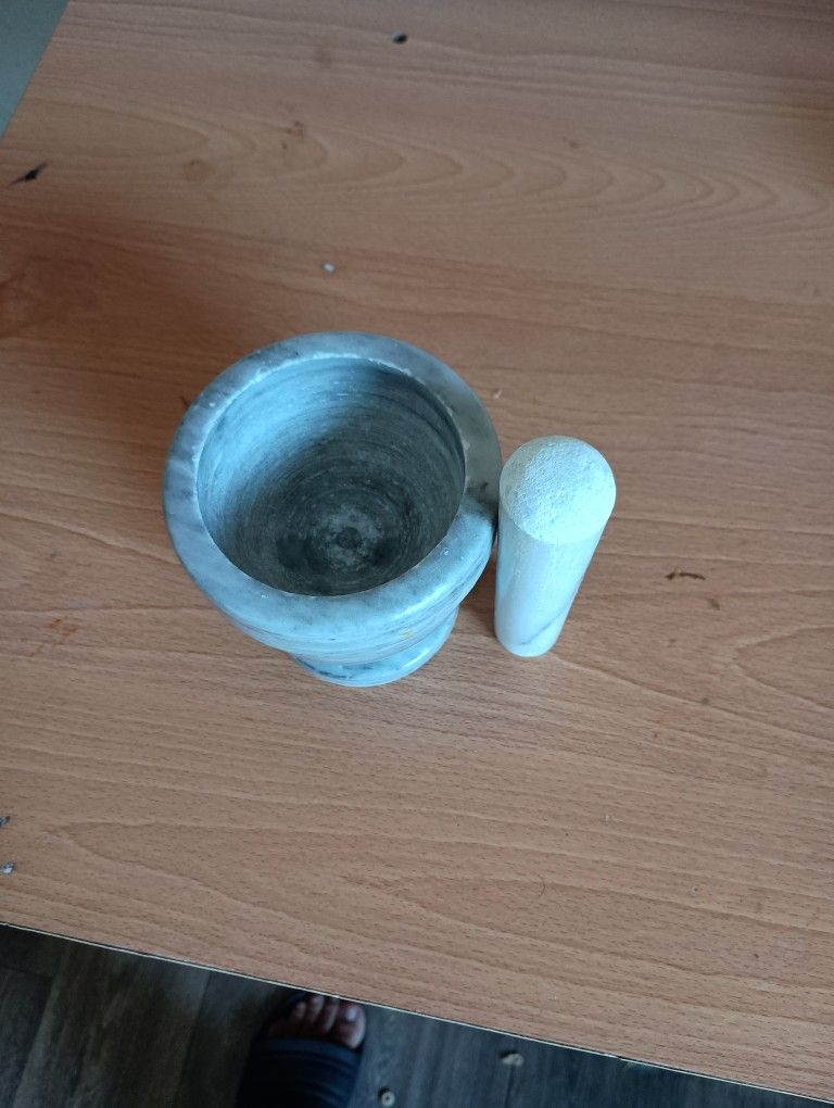 Stone Hand Grinder