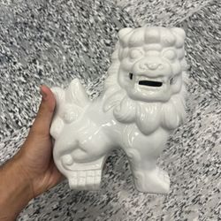 Chinese ceramic Statue
