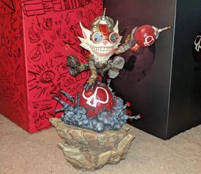 League of Legends Ziggs Statue