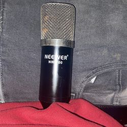NEEWER NW-700 XLR MICROPHONE 