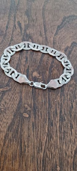 Metal bracelet plated silver