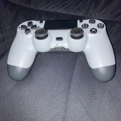 PS4 Controller 