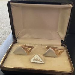 VTG Two Tone Gold/Silver CuffLinks With Tie Pin In Original Box