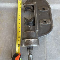 Burndy Crimper