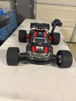 ARRMA RC Truggy with Transmitter