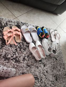 Kids Shoe Set