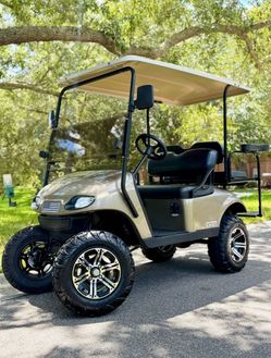 2017 CUSTOM EZGO - NEW LITHIUM - 26MPH