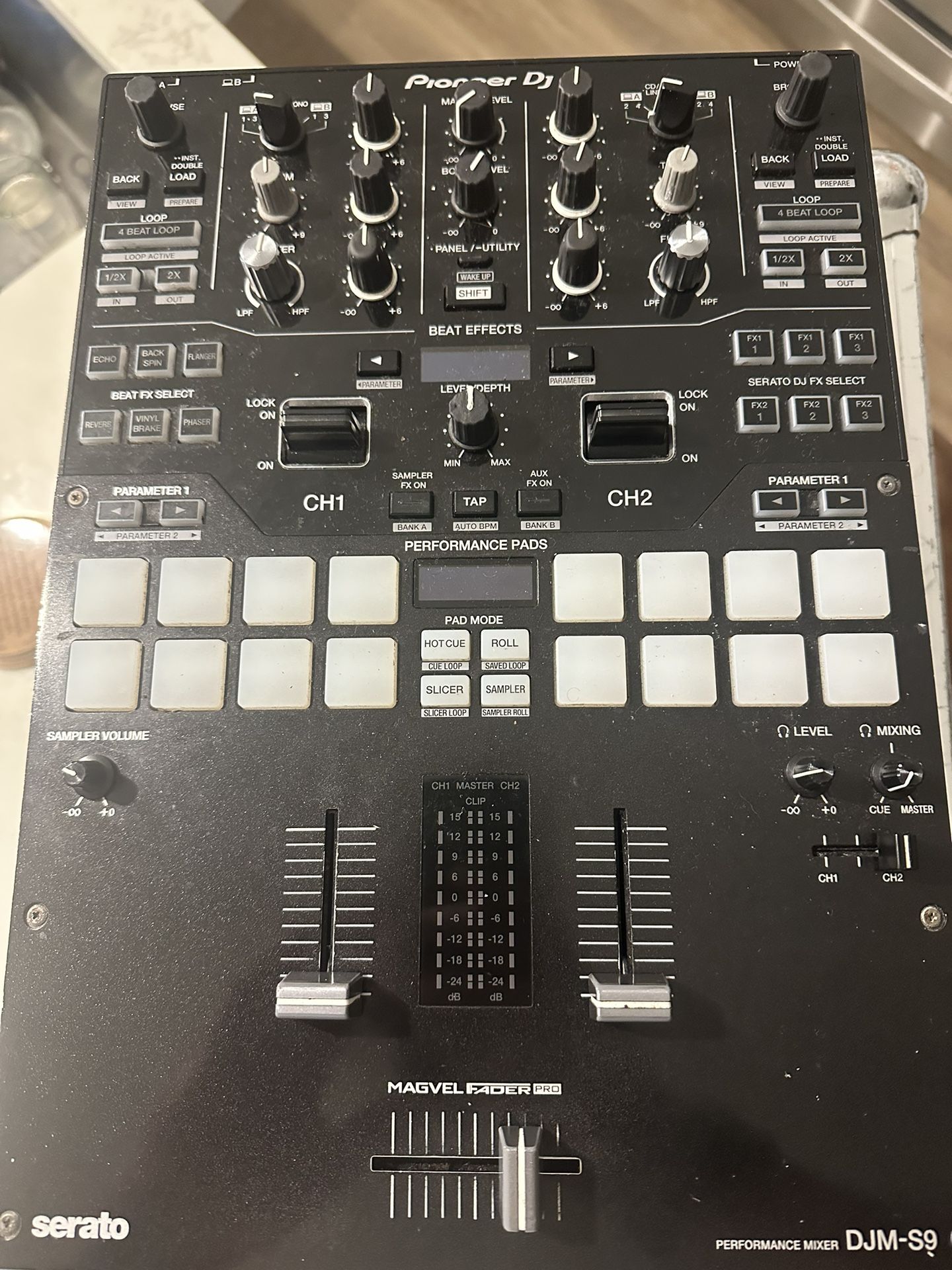 Pioneer DJM S9 Dj mixer