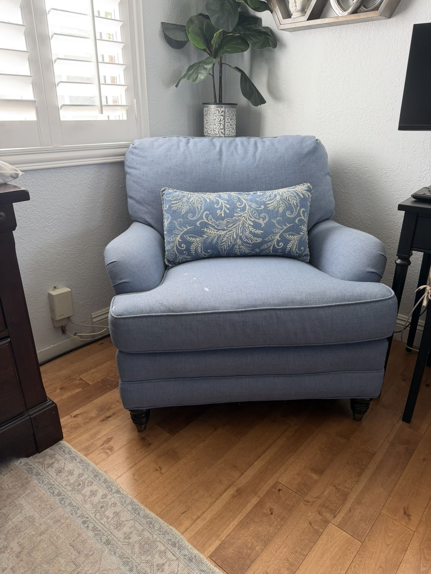 Oversized Arm Chair Calico Corners Custom Furniture