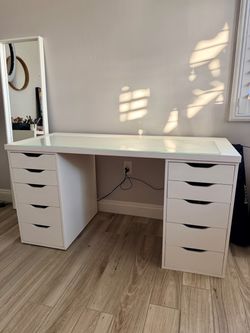 IKEA LAGKAPTEN/ALEX Desk