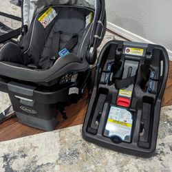 Greco snug ride snug lock infant car seat - $20