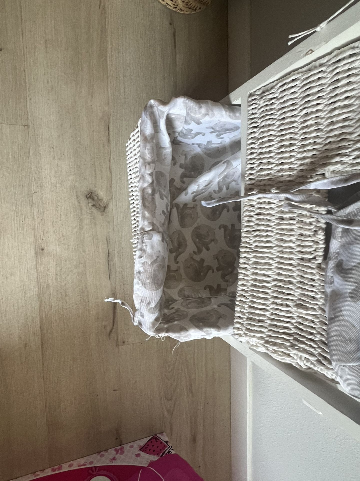 40$ Newborn/Infant Storage Dresser