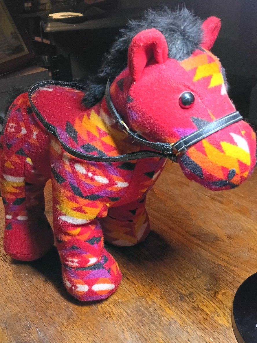 Pendleton Gund Franklin Plush Animal 