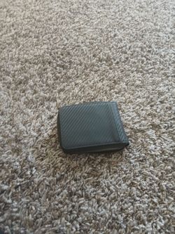 Dark Green Carbon Fiber Zip Wallet