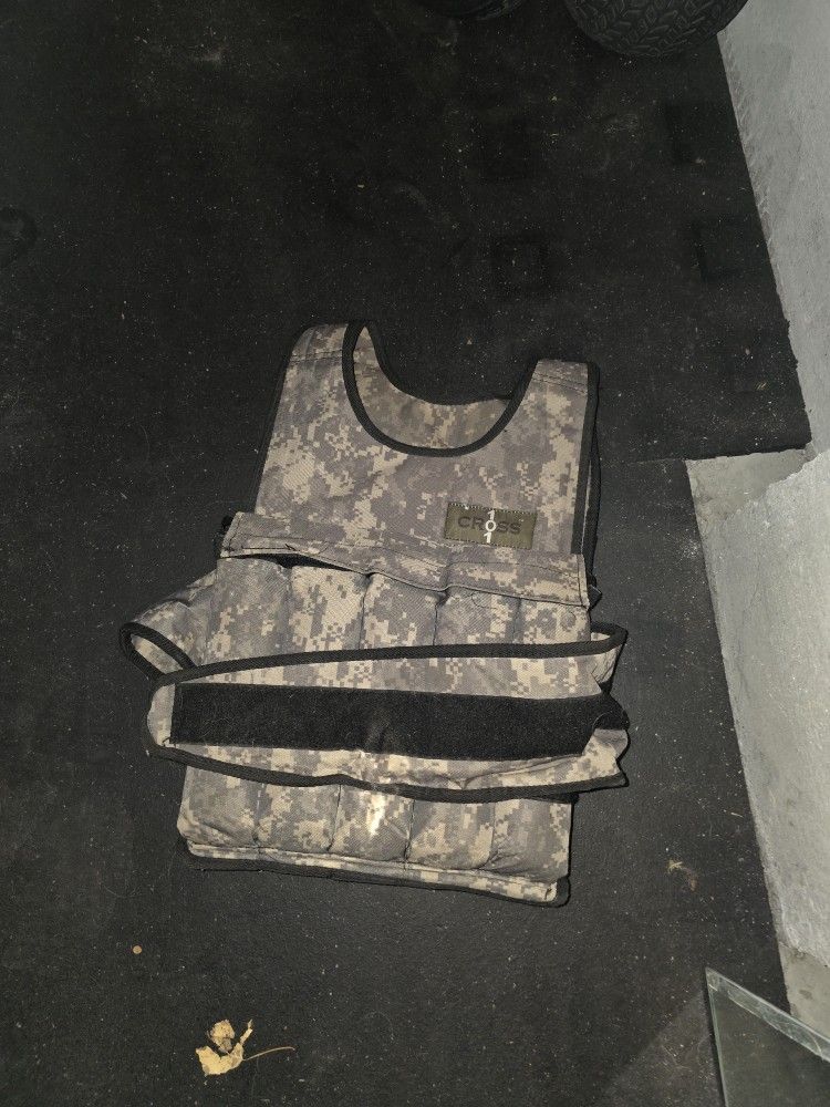 Cross 101 50lb Weight Vest
