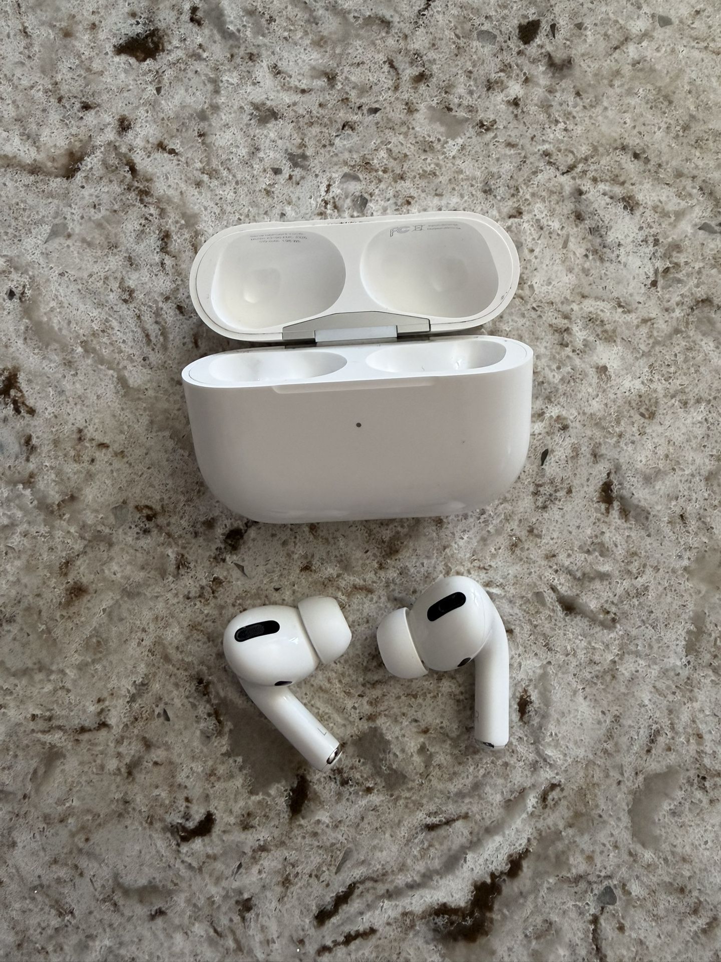 Gen 1 AirPods Pro