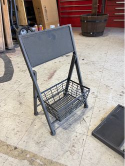 Collapsible baskets