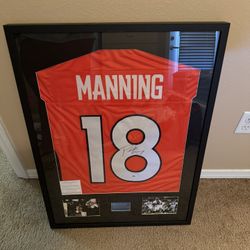 Peyton manning Autographed Framed Jersey