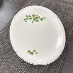 Large 24 Inch Ivy Platter