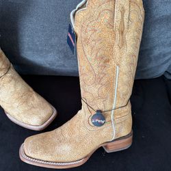 Durango Square Toe Boot