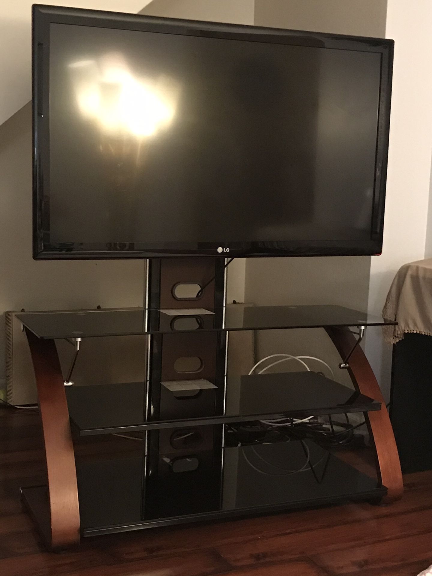 LG TV And TV stand Plus Wall mount