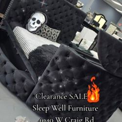  🌟Queen, King Light Up Fireplace TV Pop Up Bed Frame 💥 Furniture Sectionals Avail